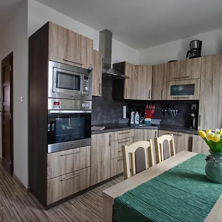 U Klinovce Apartment *