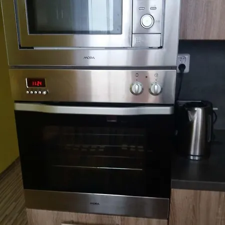 U Klinovce Apartment *
